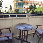Luxury And Spacious Flat Near To Kadewe
